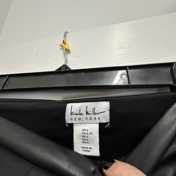 Nicole Miller Pants - Pleather wide leg crop pants!